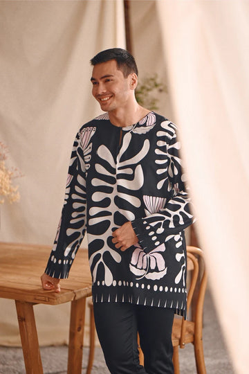 The Bayu Men Kurta in Wild