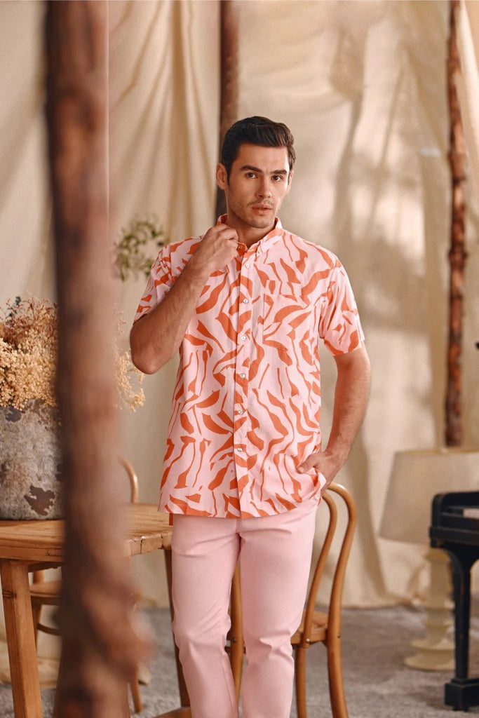 The Bayu Men Batik Shirt in Explore