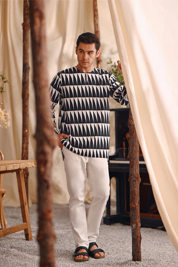 The Bayu Men Kurta in Sail